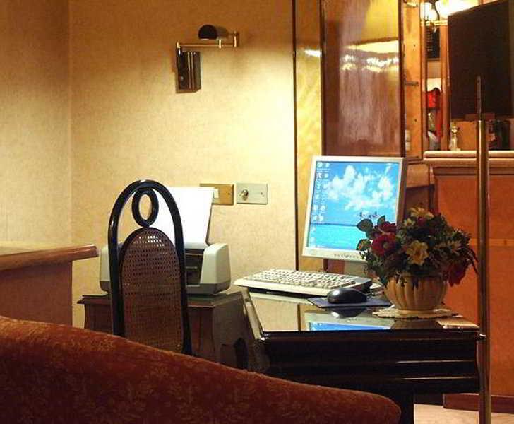 Hotel Nuovo Rebecchino Naples Facilities photo
